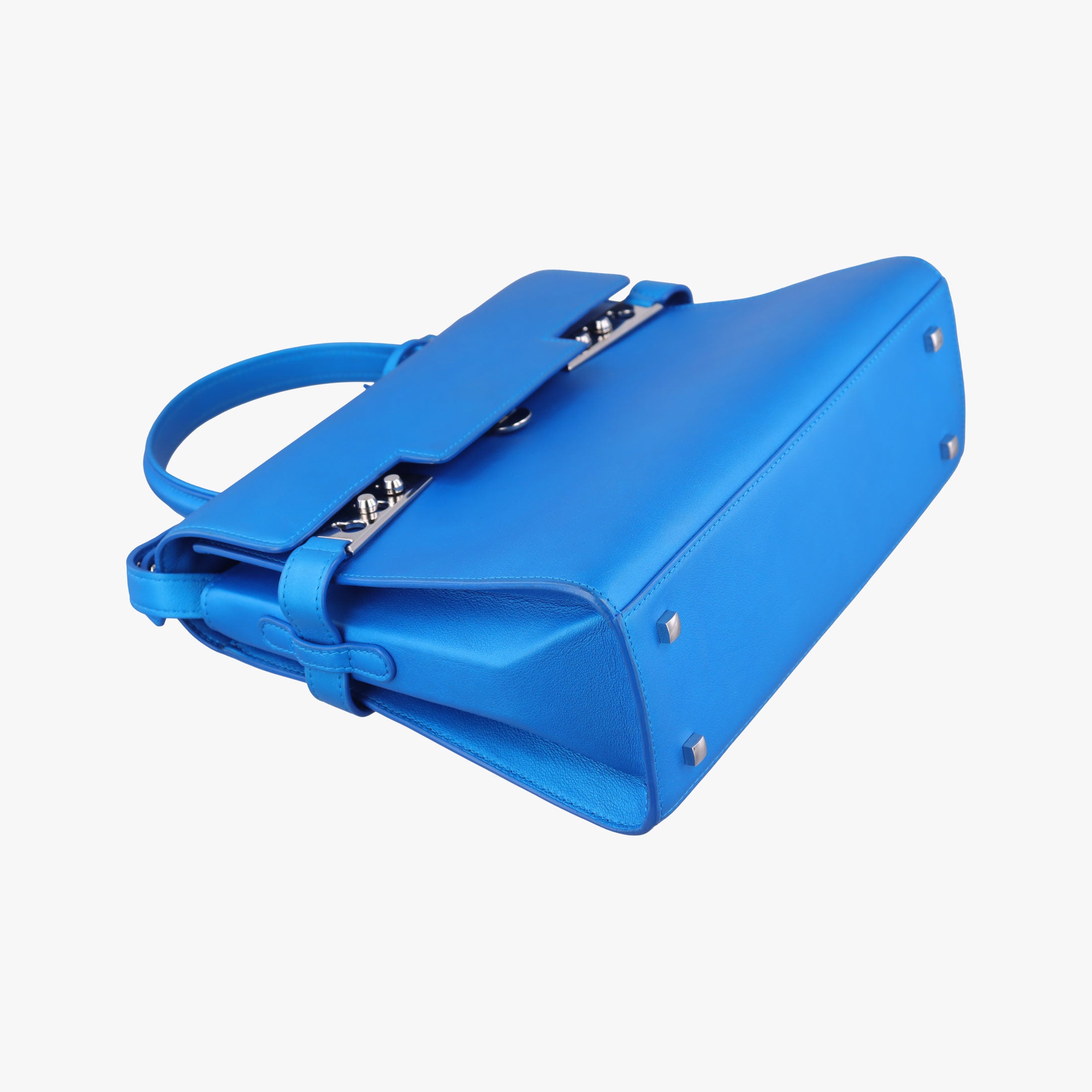 Secondhand Delvaux Tan pete Blue Leather  shoulderbag | stylenewstar