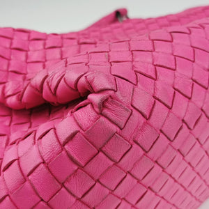 Pre-owned Bottega Veneta Parachute Intrecciato Rose lambskin  handbag | stylenewstar