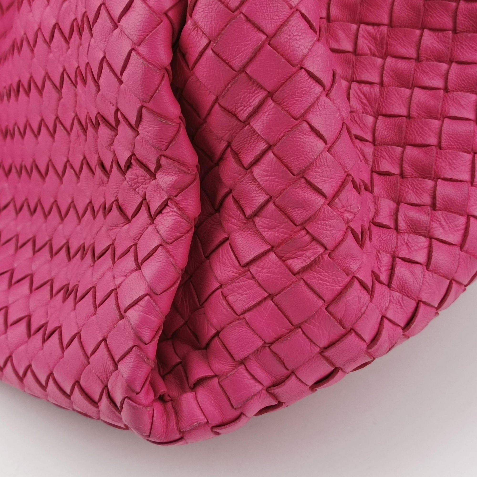 Pre-owned Bottega Veneta Parachute Intrecciato Rose lambskin  handbag | stylenewstar