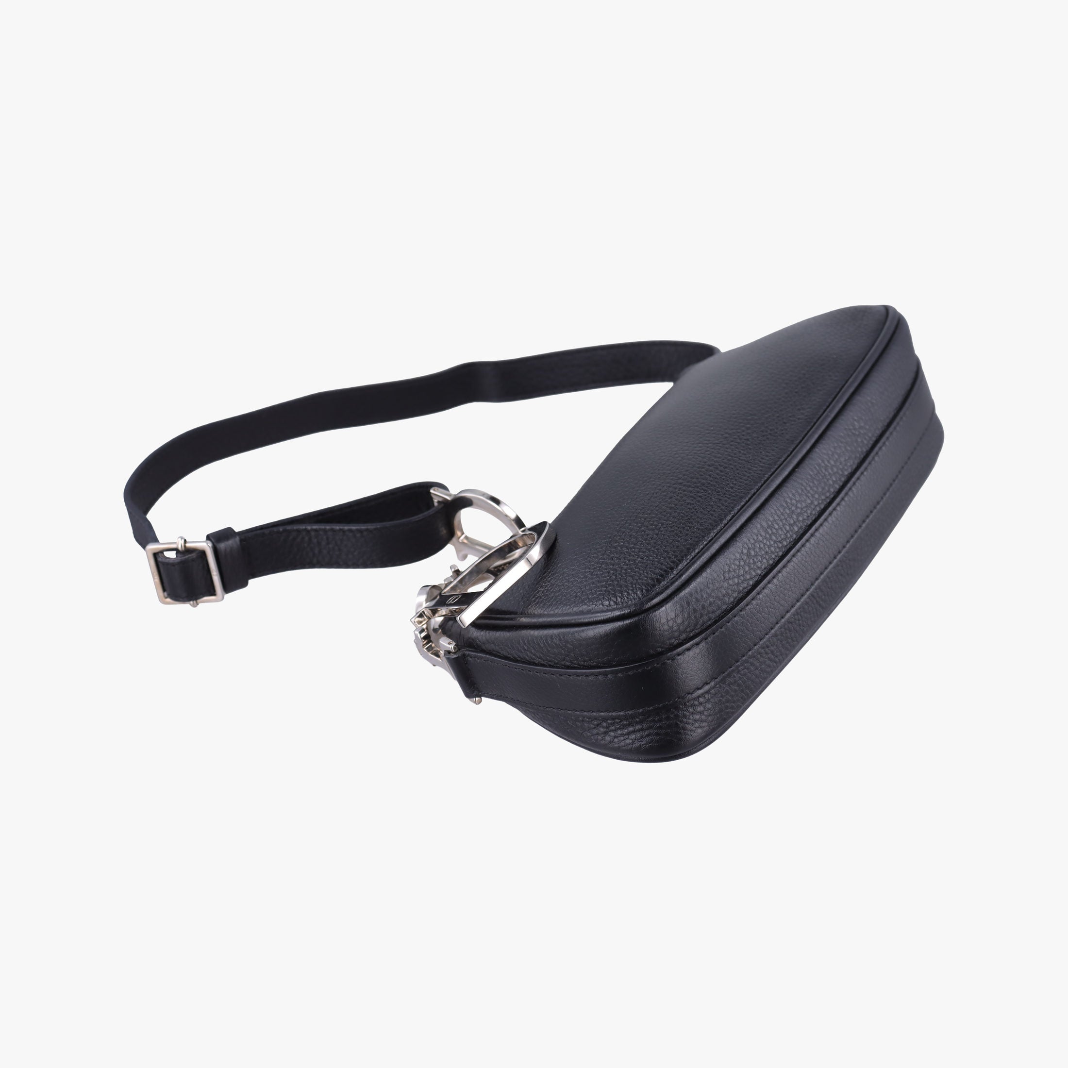 Secondhand Christian Dior D Pendant Black Leather  shoulderbag | stylenewstar