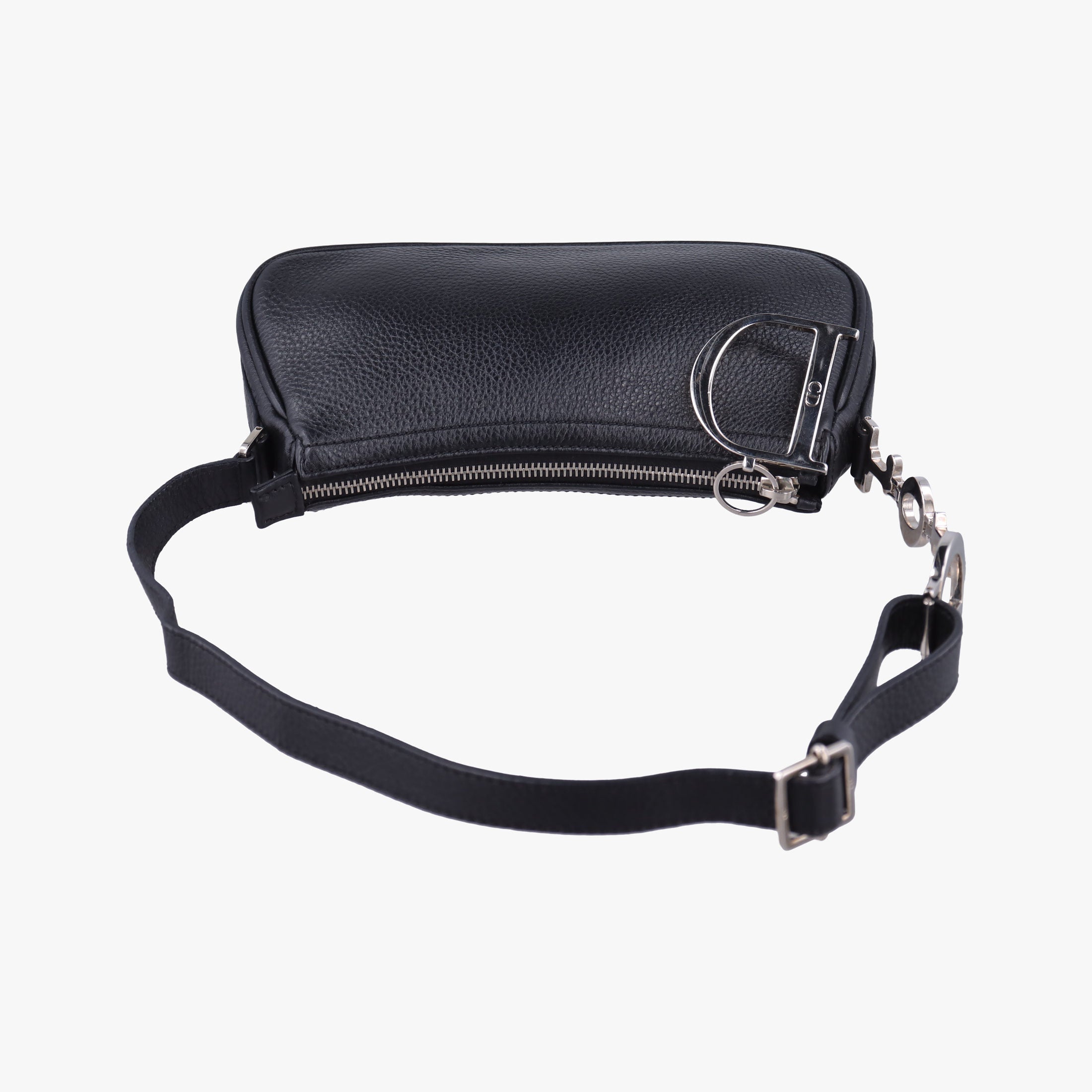 Secondhand Christian Dior D Pendant Black Leather  shoulderbag | stylenewstar