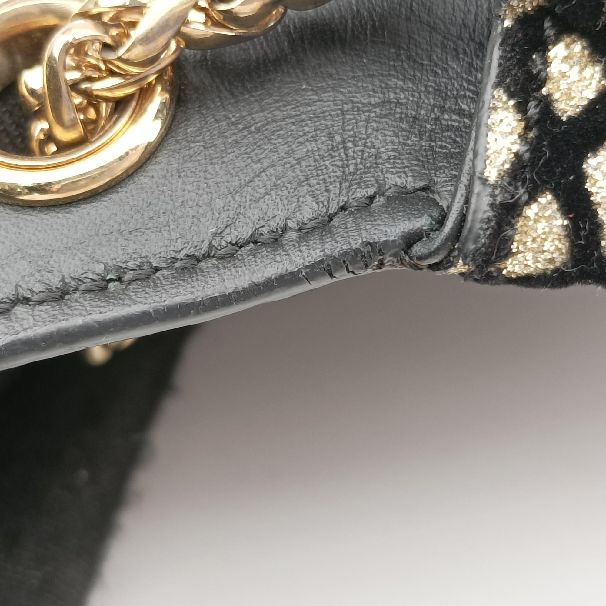 Pre-owned Christian Louboutin Glitter Accent Sweet Charity Black×Gold Leather×Patent  shoulderbag | stylenewstar