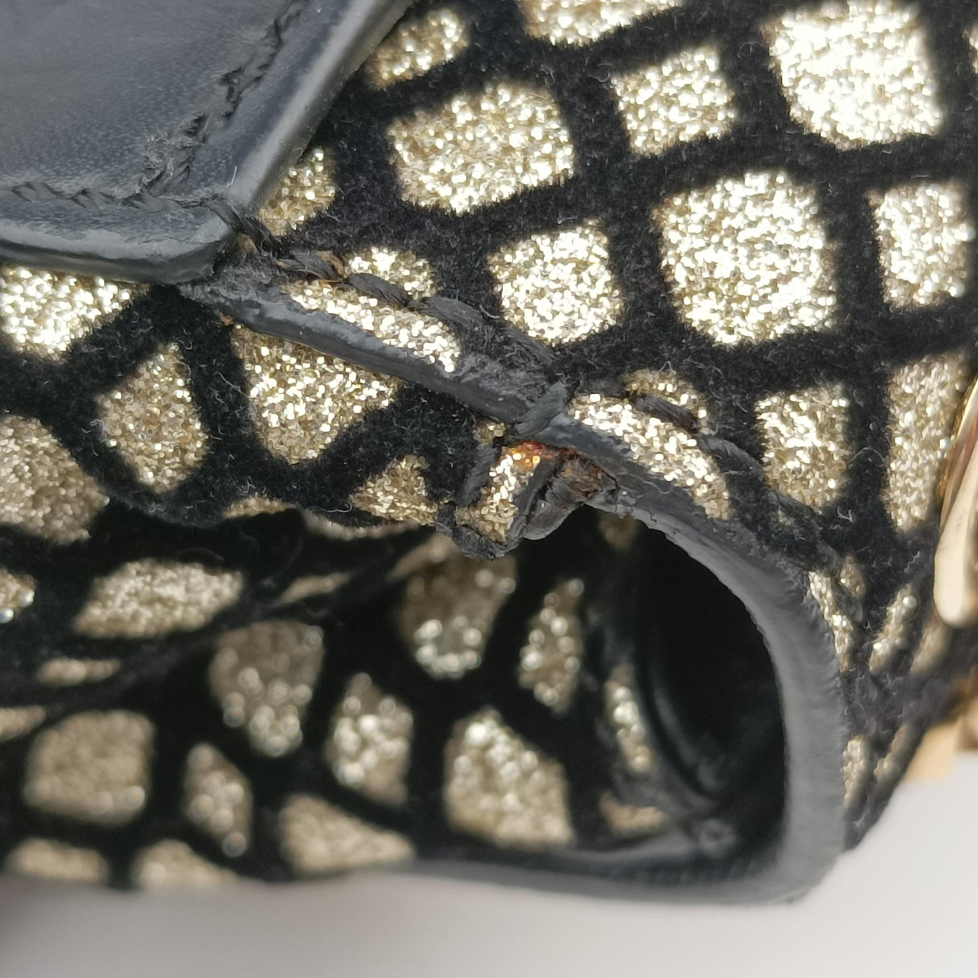 Pre-owned Christian Louboutin Glitter Accent Sweet Charity Black×Gold Leather×Patent  shoulderbag | stylenewstar
