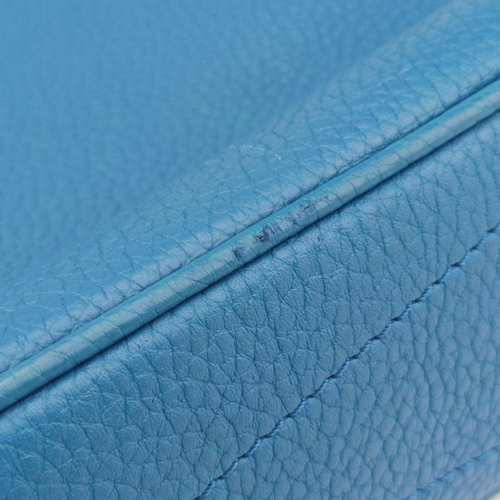 Vintage Louis Vuitton Armand Briefcase MM Blue Taurillon leather M52822 handbag | stylenewstar