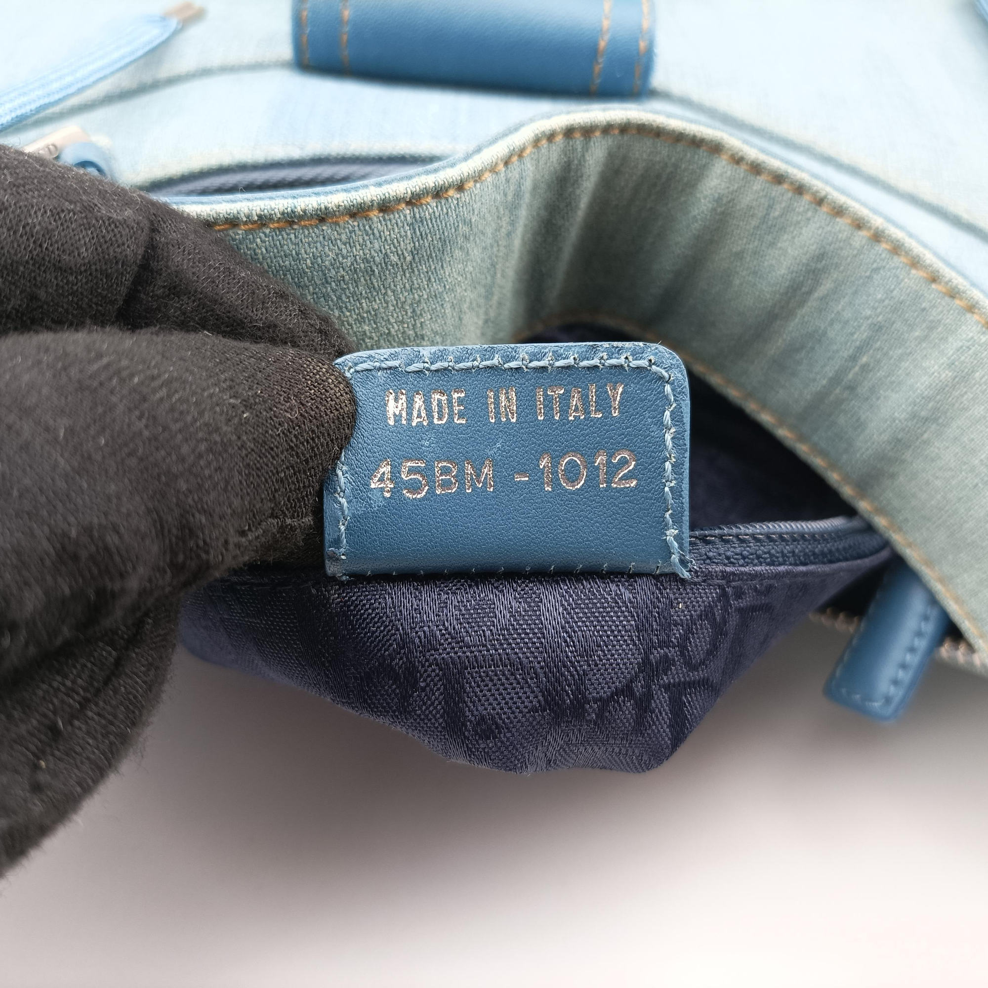 Pre-owned Christian Dior Admit It Blue denim  shoulderbag | stylenewstar