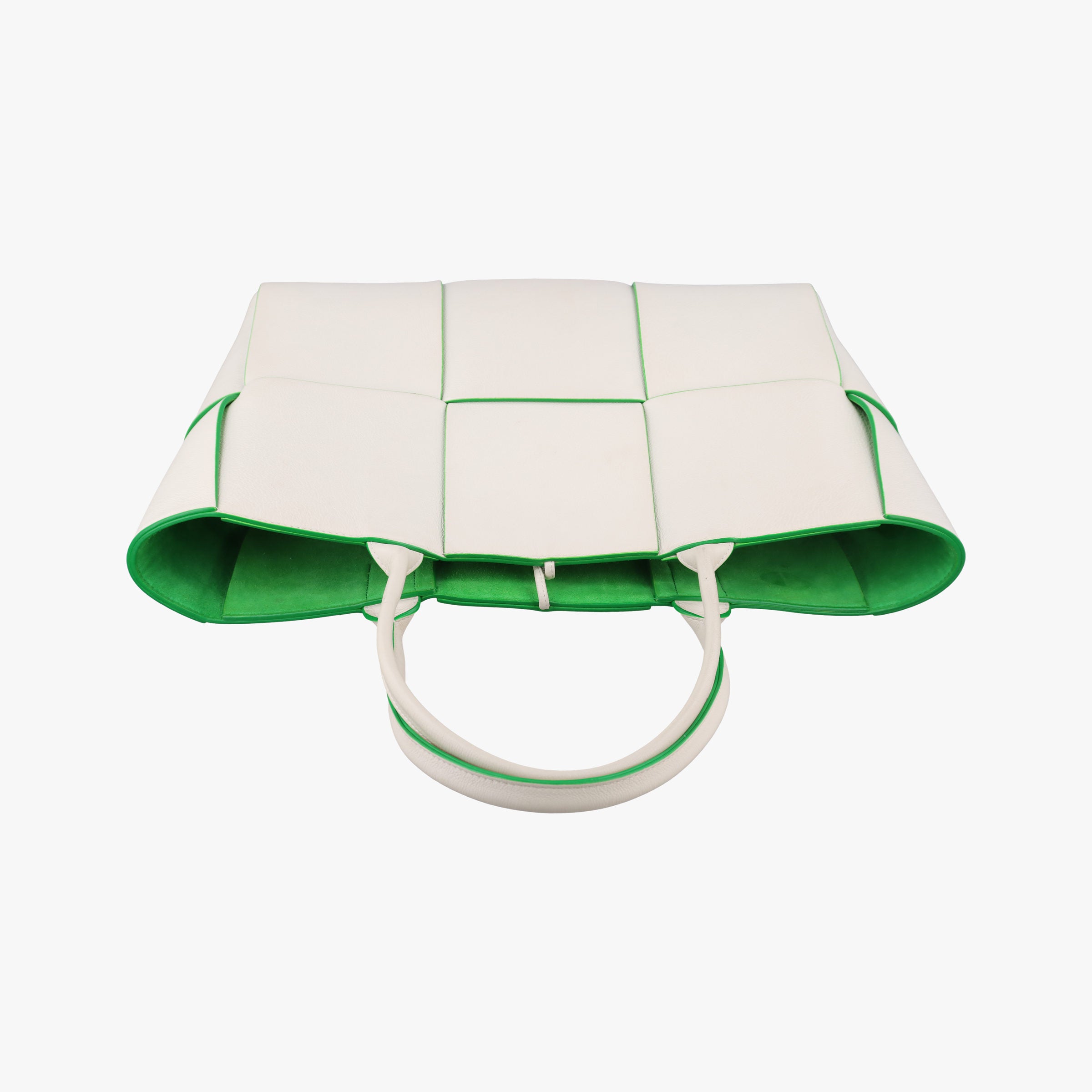 Vintage Bottega Veneta THE ARCO Tote White×Green lambskin  handbag | stylenewstar
