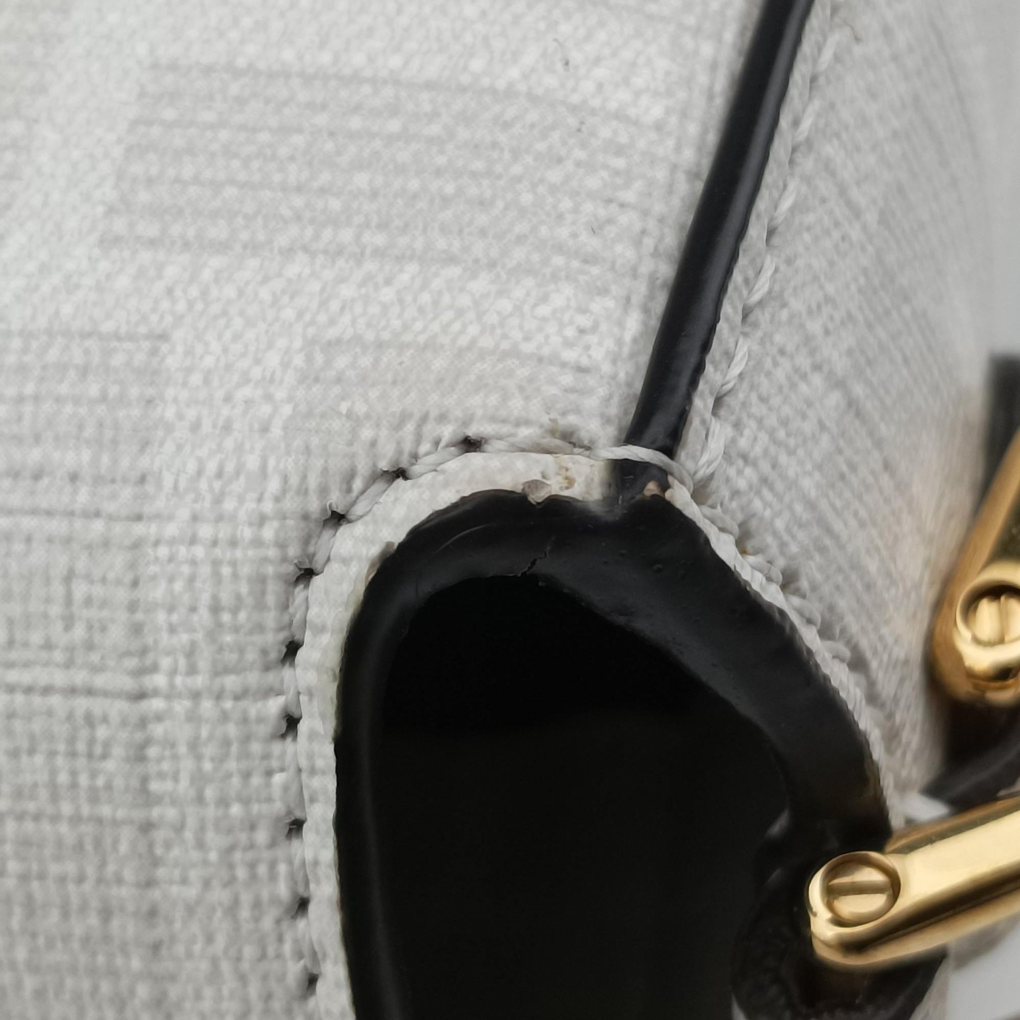 Pre-owned Fendi BAGUETTE White × Multicolor Coated Canvas × Leather 8BR600 shoulderbag | stylenewstar