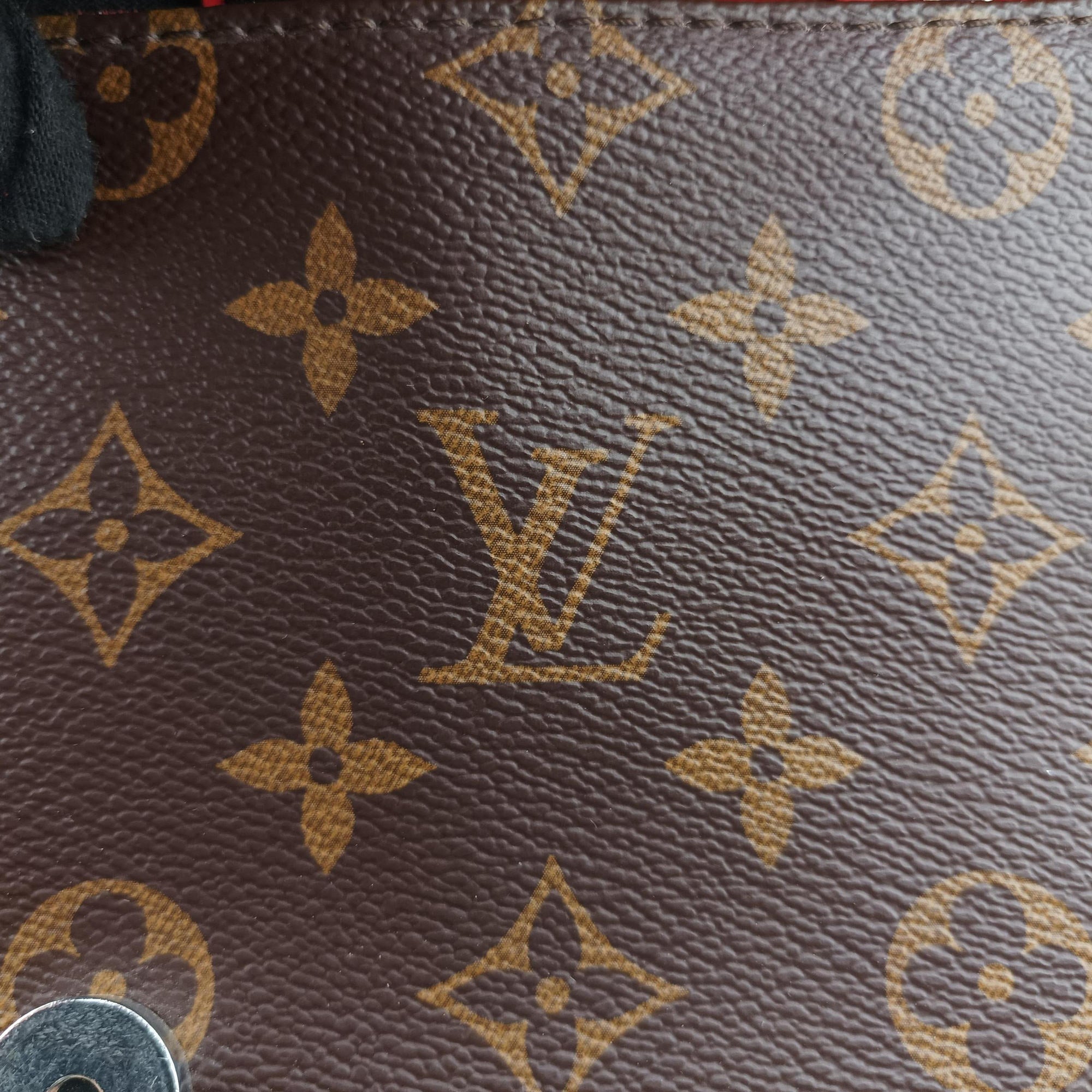 Vintage Louis Vuitton SAINT MICHEL brown×COQUELICOT Monogram Canvas×Epi Leather M44031 shoulderbag | stylenewstar