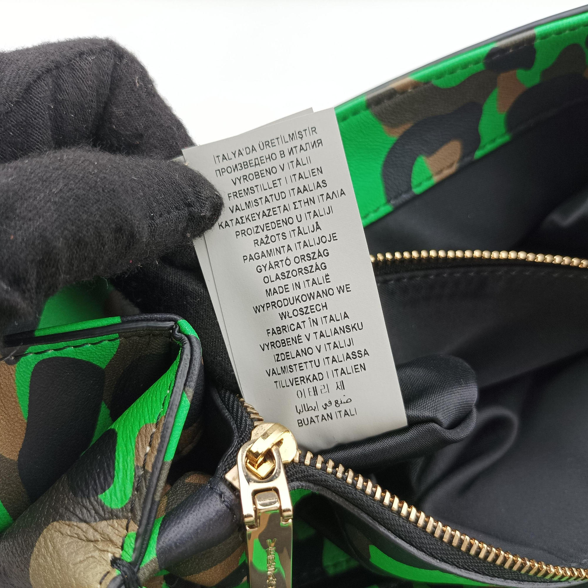 Pre-owned VERSACE medusa Multicolour Leather  shoulderbag | stylenewstar