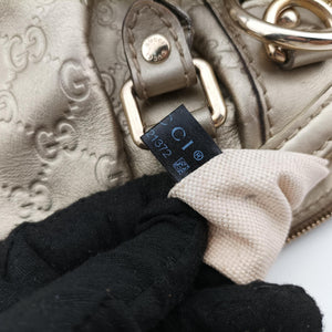 Secondhand Gucci Sukey GUCCISSIMA Golden Leather 223974 shoulderbag | stylenewstar