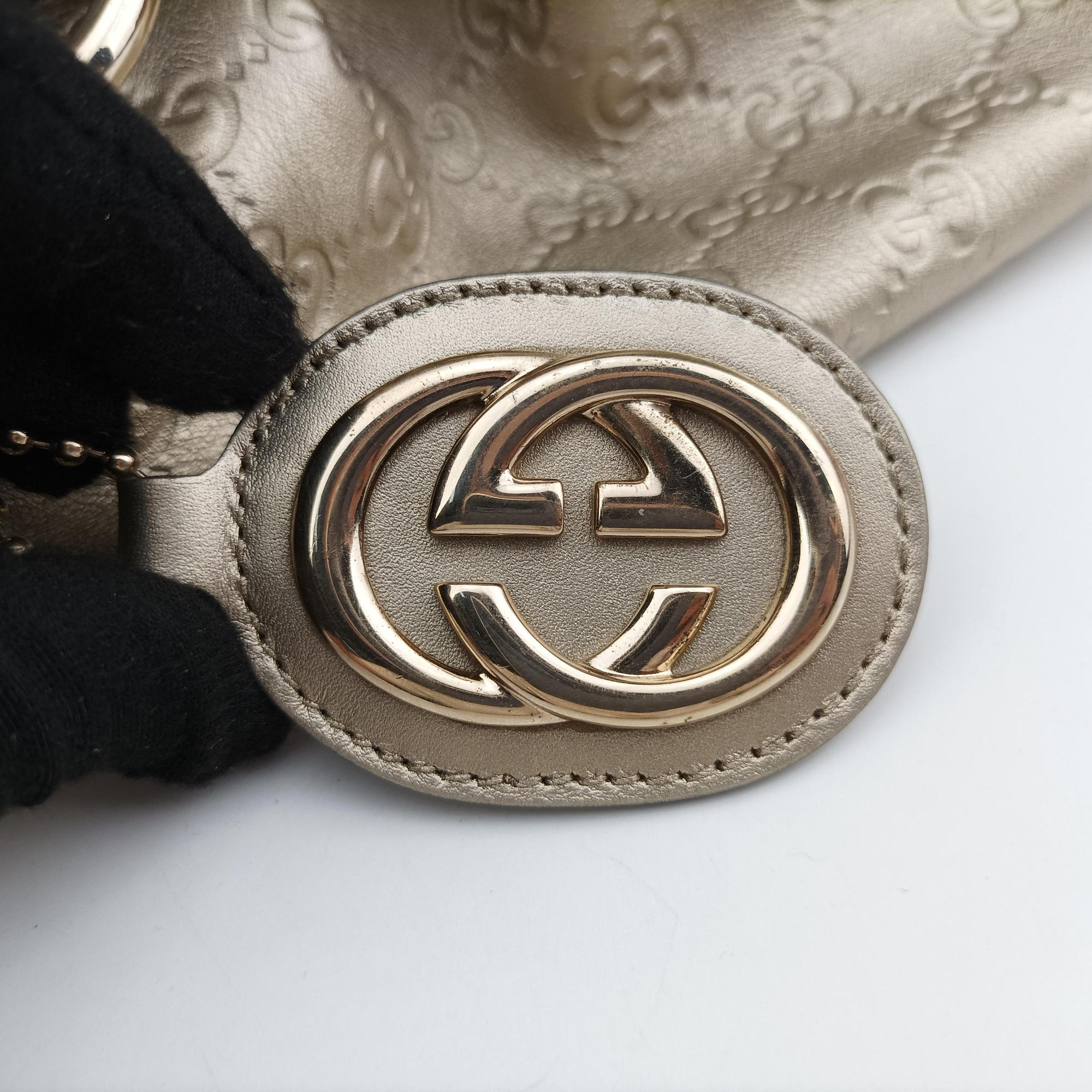 Secondhand Gucci Sukey GUCCISSIMA Golden Leather 223974 shoulderbag | stylenewstar
