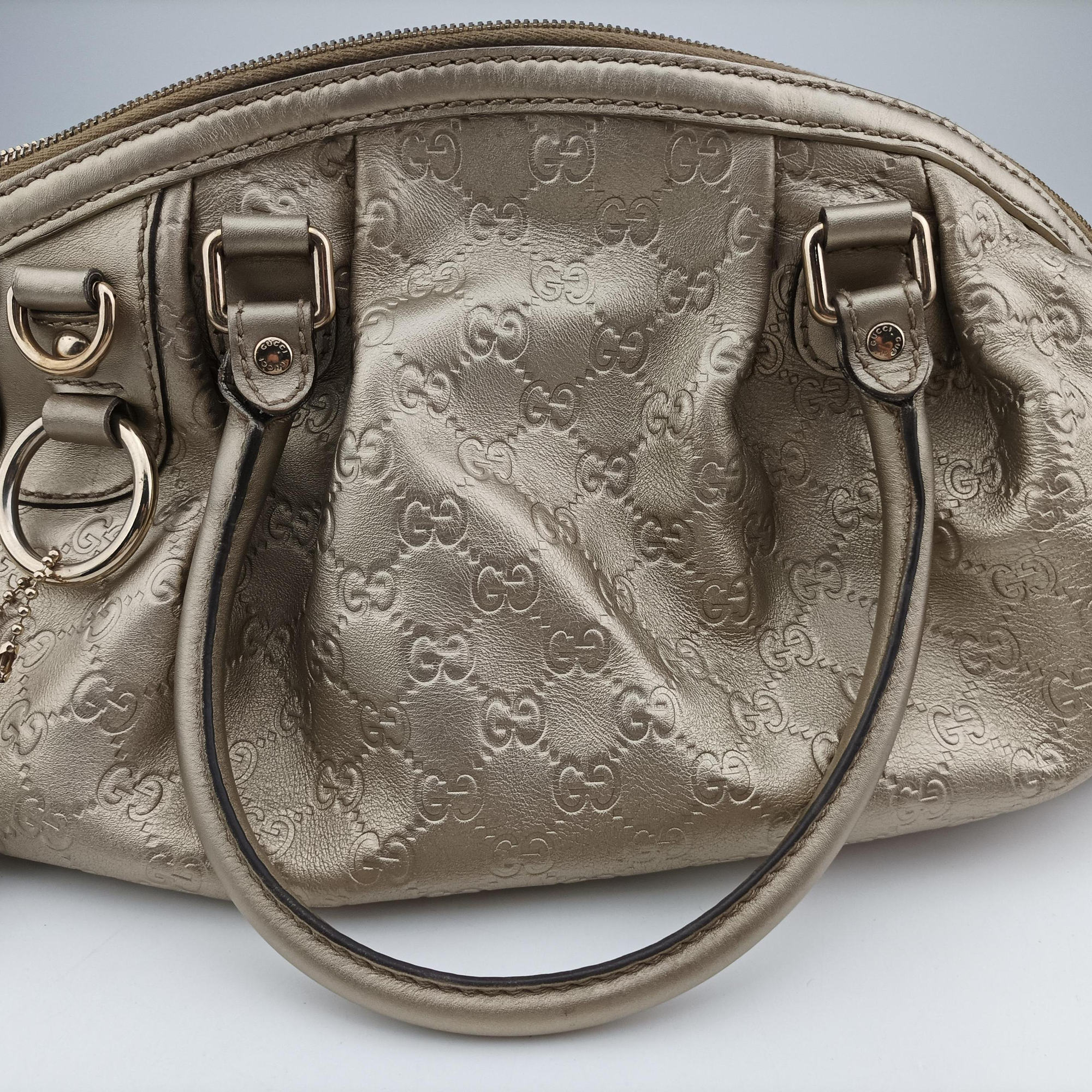 Secondhand Gucci Sukey GUCCISSIMA Golden Leather 223974 shoulderbag | stylenewstar