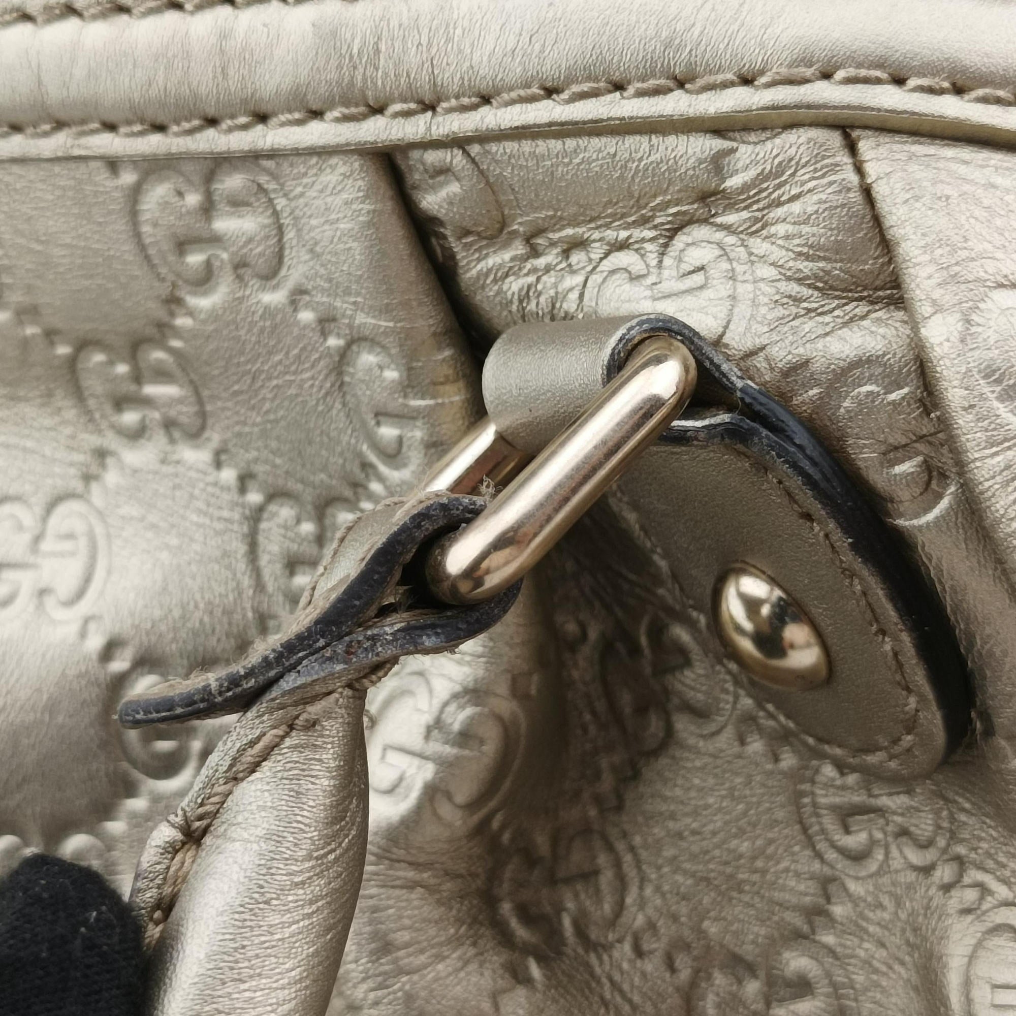 Secondhand Gucci Sukey GUCCISSIMA Golden Leather 223974 shoulderbag | stylenewstar