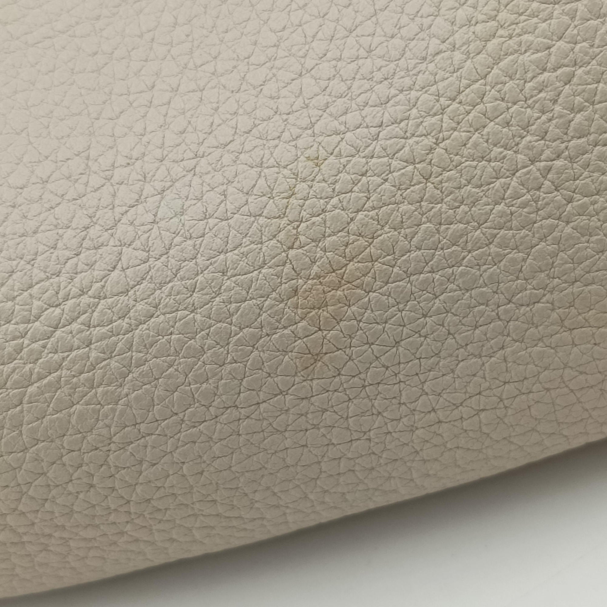 Pre-owned Gucci Print White Leather 530412 bum bag/waist bag | stylenewstar