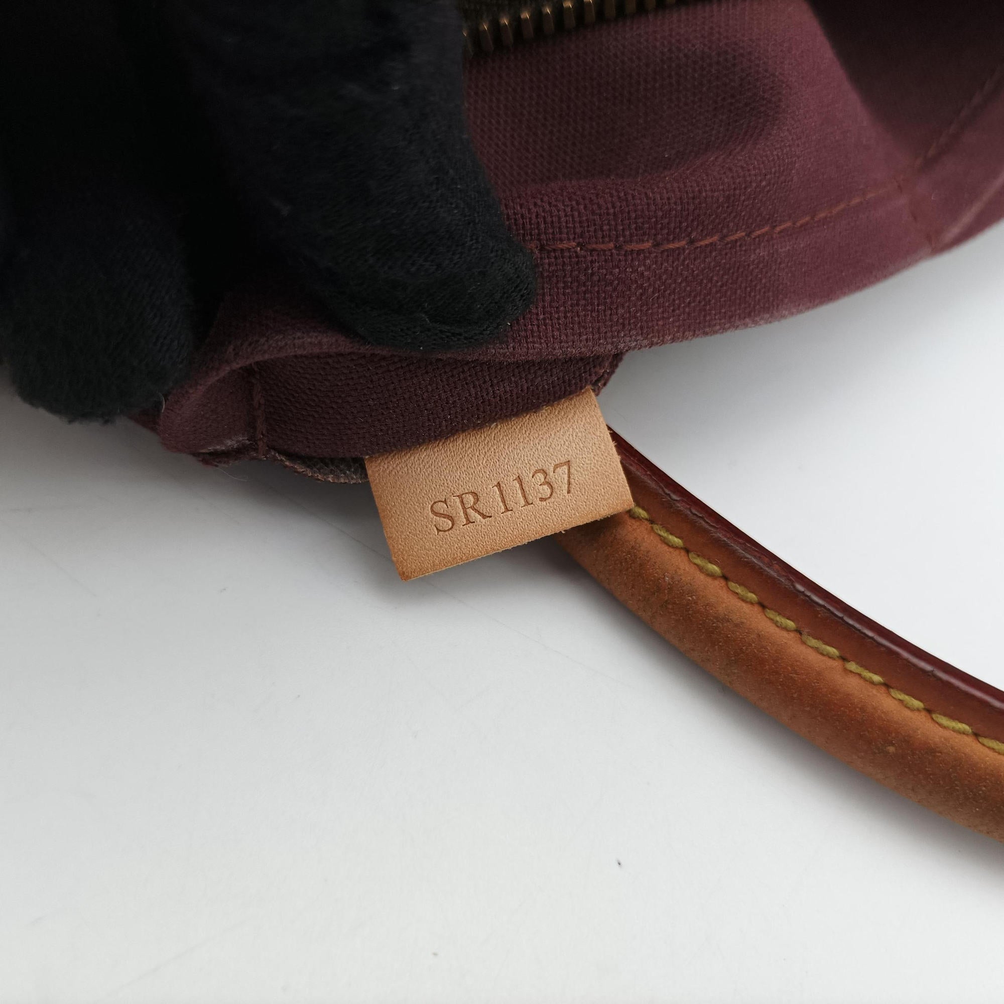 Vintage Louis Vuitton TURENNE MM Brown Monogram Canvas M48814 shoulderbag | stylenewstar