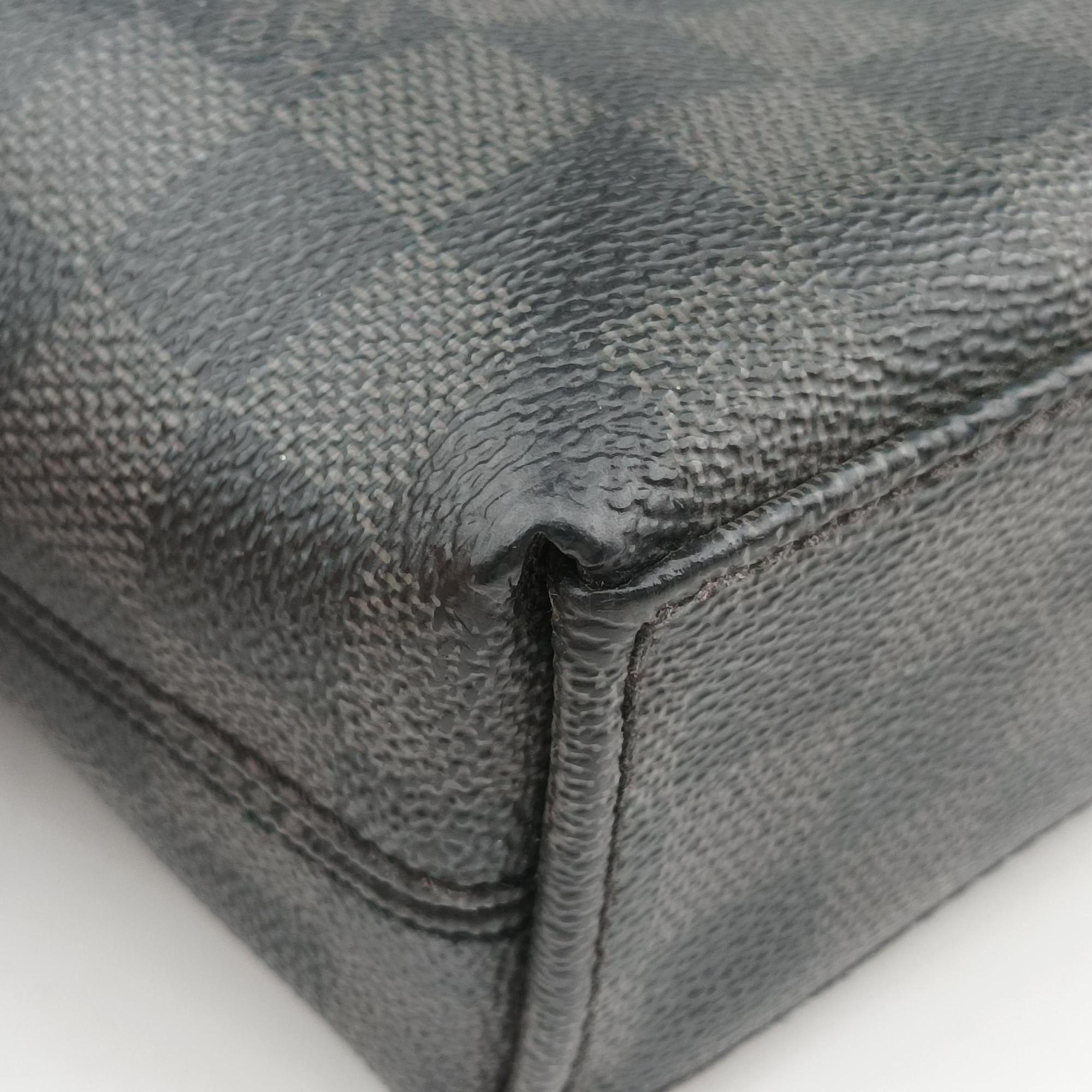 Vintage Louis Vuitton Porte Documents Jour Noir Damier Graphite N48224 handbag | stylenewstar