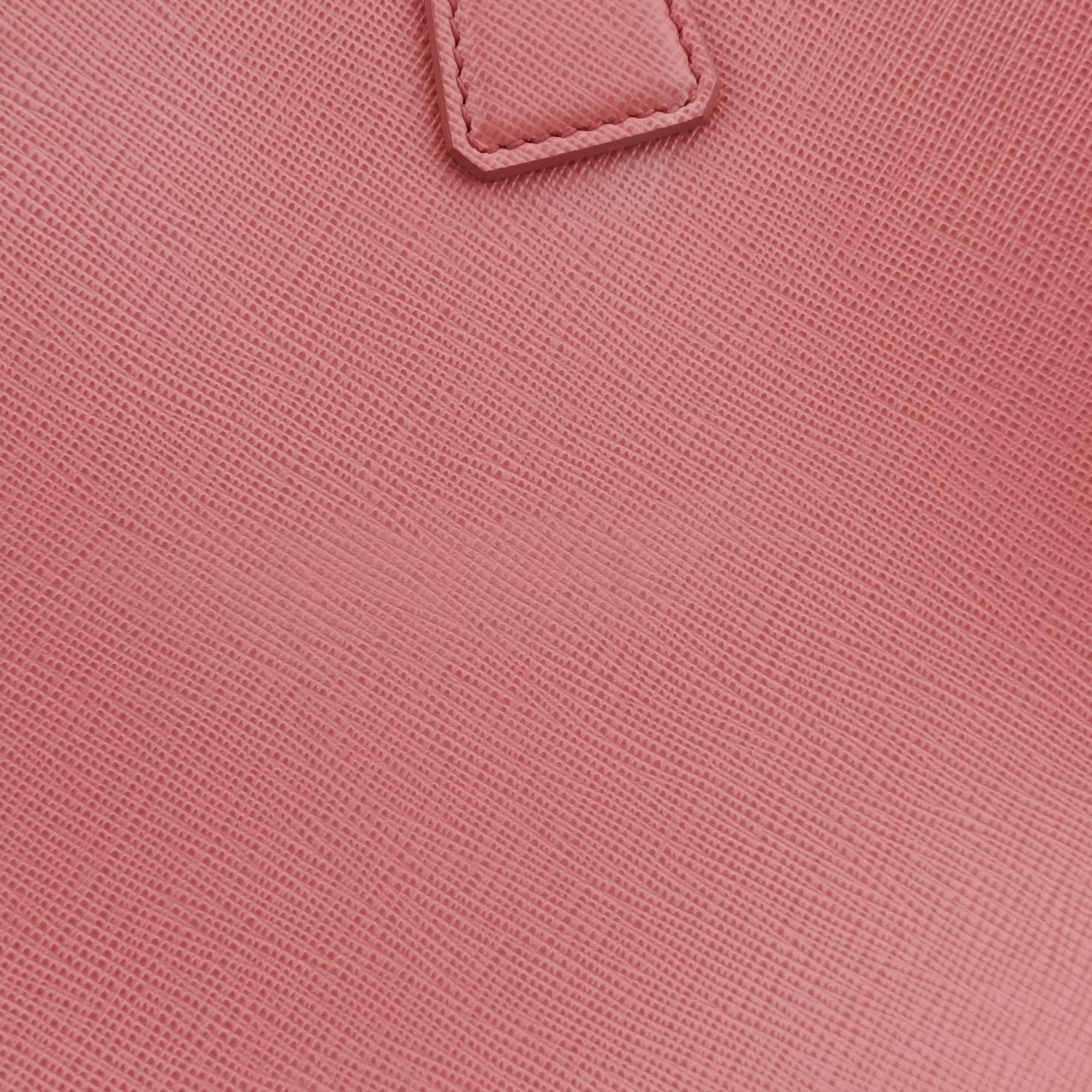 Secondhand Prada Galleria Red SAFFIANO Leather BN1786 shoulderbag | stylenewstar