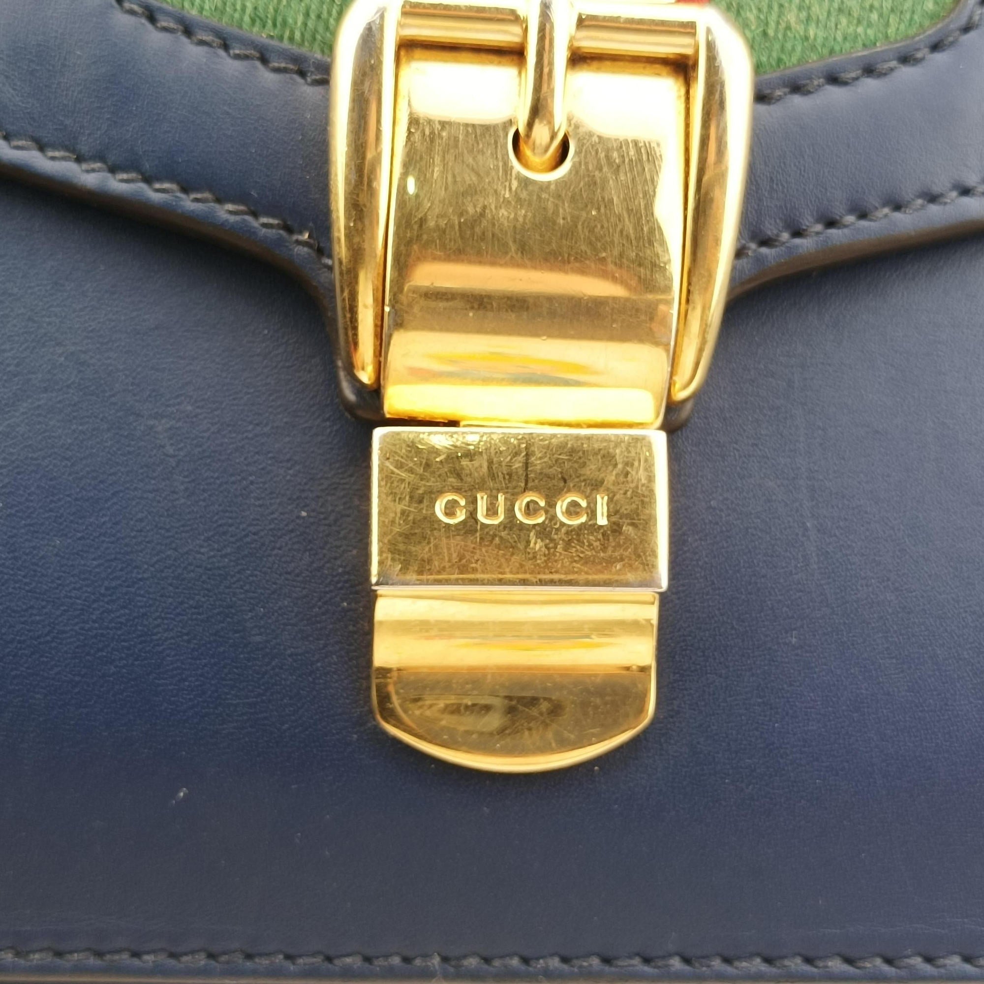 Pre-owned Gucci Sylvie Blue Leather 421882 shoulderbag | stylenewstar