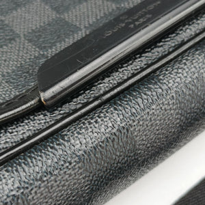 Pre-owned Louis Vuitton DANIEL MM Noir Damier GRAPHITE N58029 shoulderbag | stylenewstar