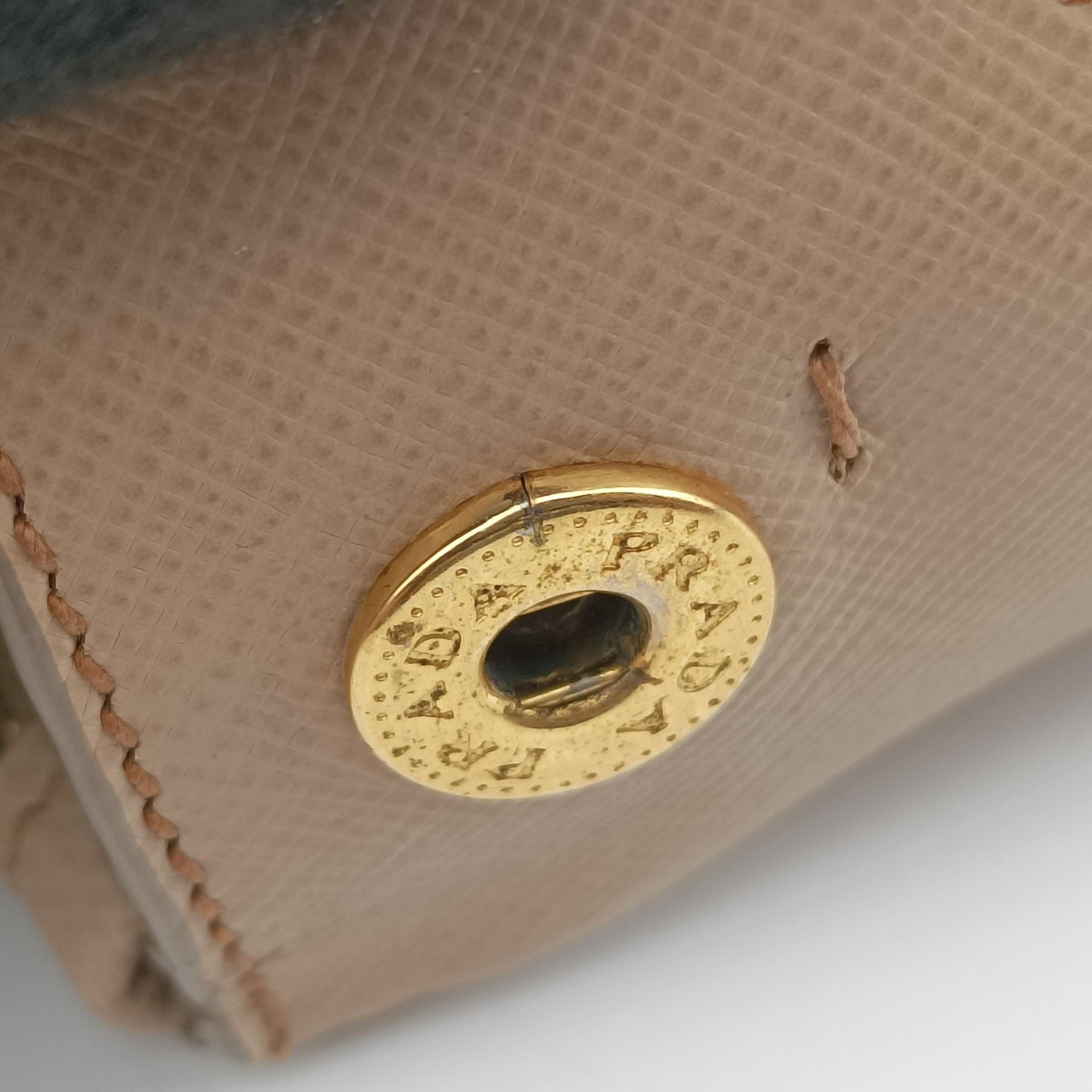 Pre-owned Prada Galleria Beige SAFFIANO Leather BN1786 shoulderbag | stylenewstar