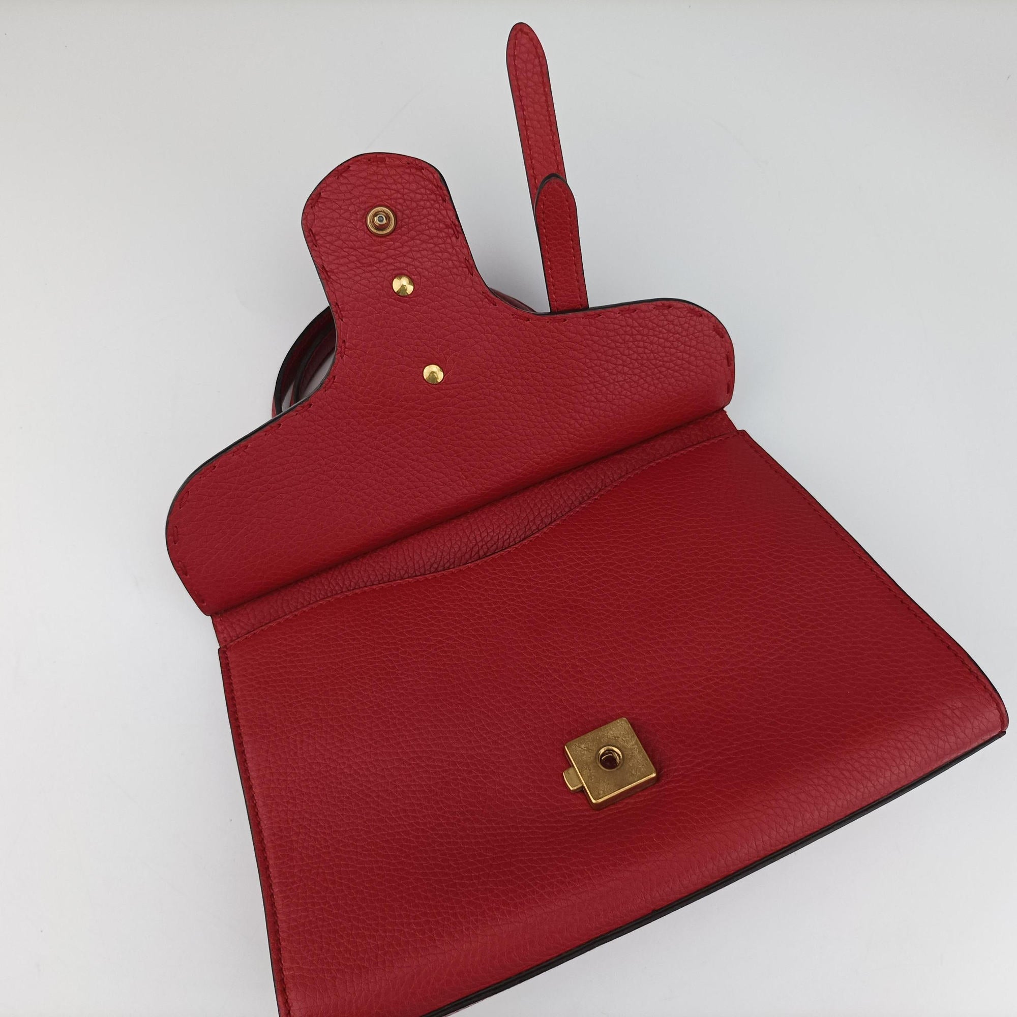 Pre-owned Gucci GG Marmont Red Leather 442622 handbag | stylenewstar