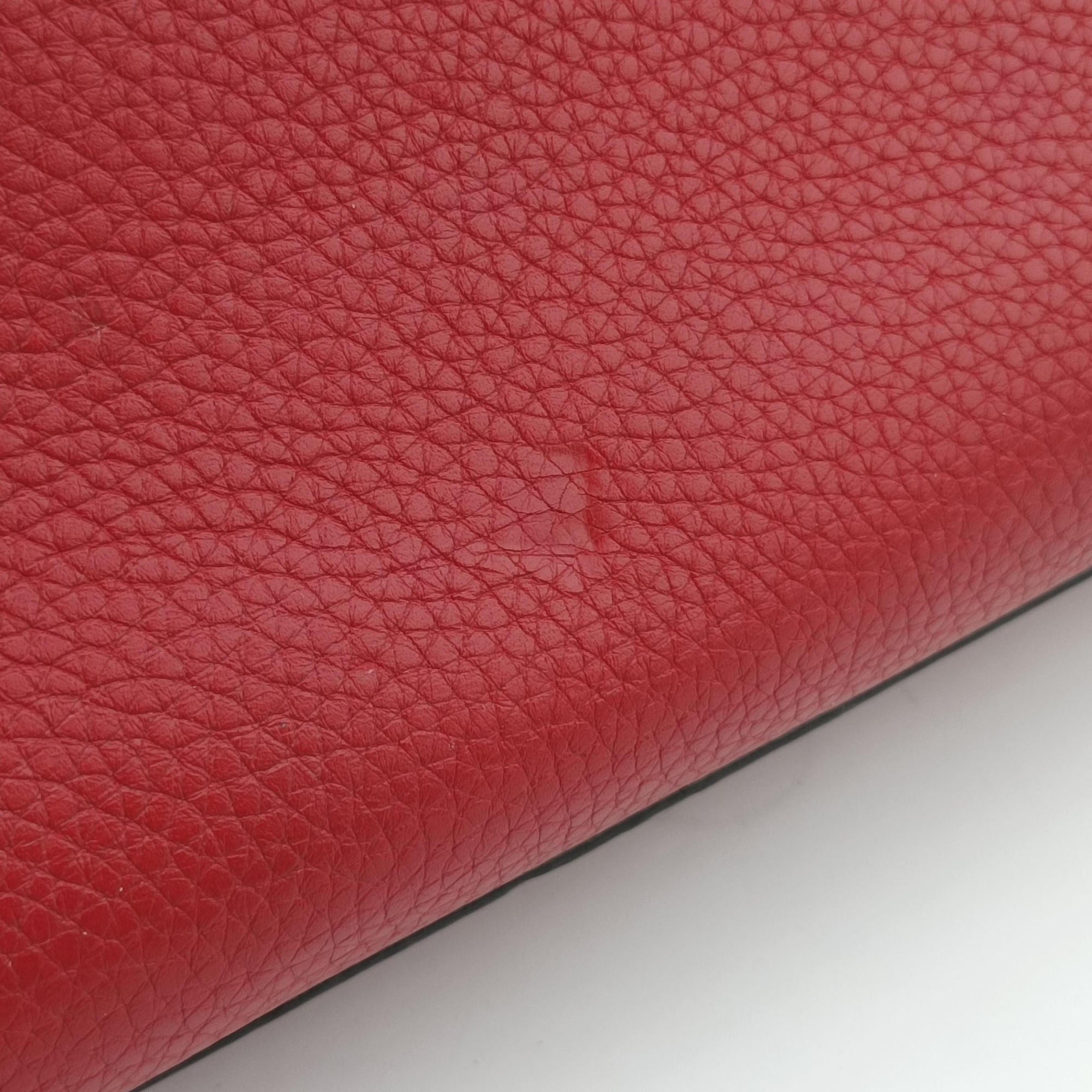 Pre-owned Gucci GG Marmont Red Leather 442622 handbag | stylenewstar