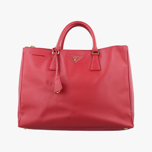 Pre-owned Prada Galleria Red SAFFIANO Leather BN1786 handbag | stylenewstar