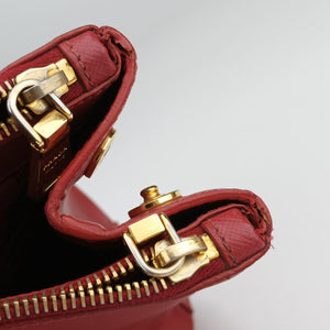 Pre-owned Prada Galleria Red SAFFIANO Leather BN1786 handbag | stylenewstar