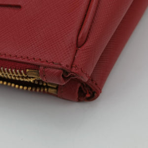 Pre-owned Prada Galleria Red SAFFIANO Leather BN1786 handbag | stylenewstar