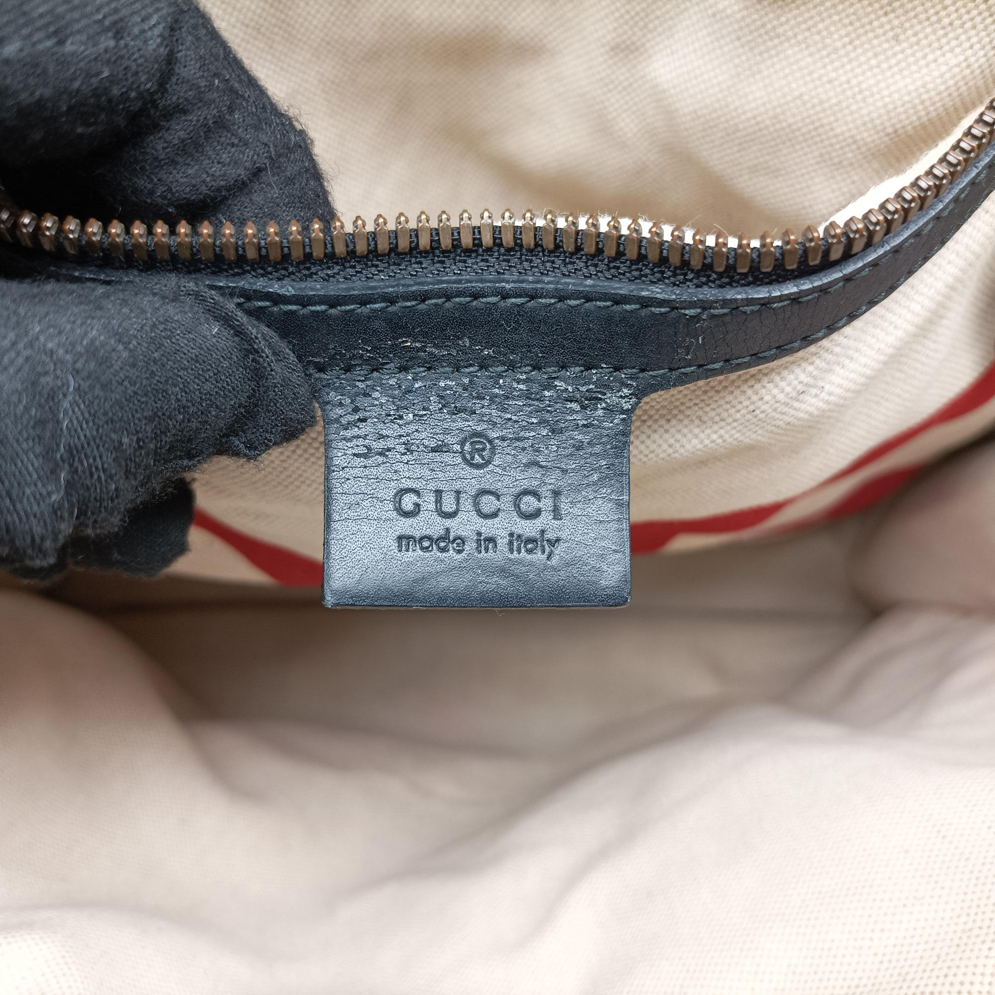 Pre-owned Gucci GG Supreme Bee Beige×multi PVC coated canvas 450950 shoulderbag | stylenewstar