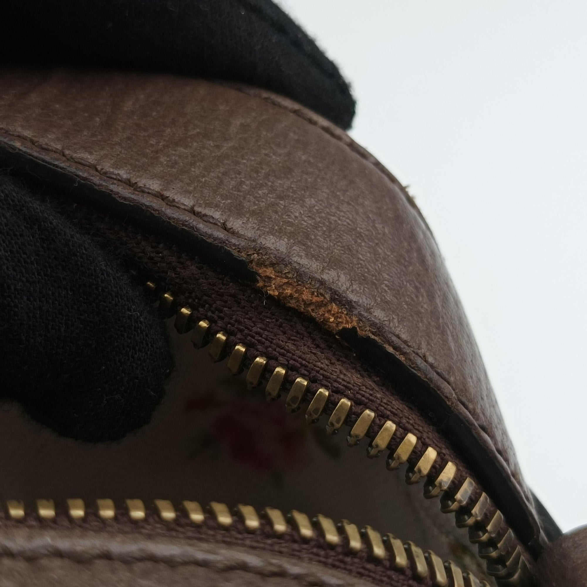 Pre-owned Gucci Neo Messenger beige×brown PVC coated canvas ×Leather 476466 shoulderbag | stylenewstar
