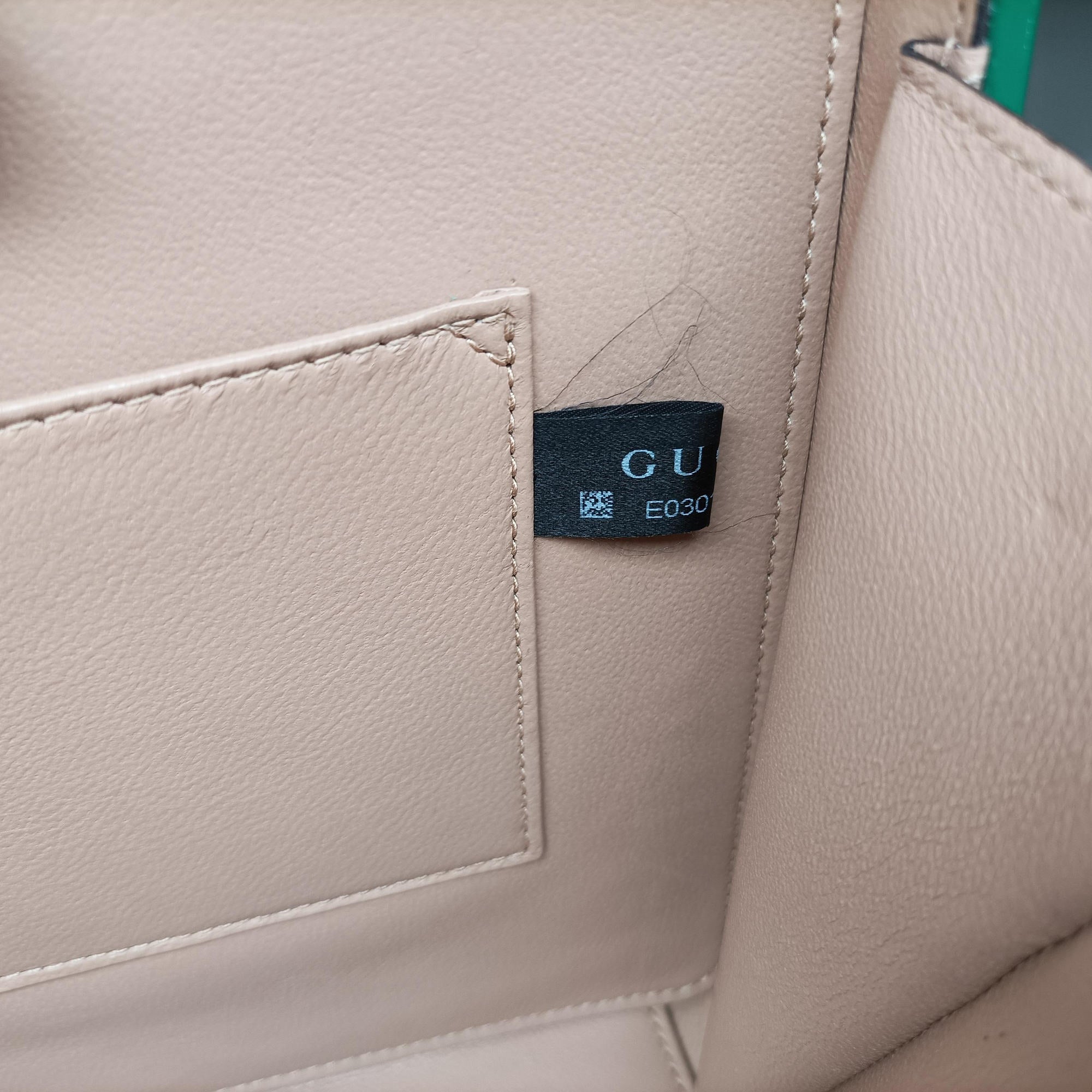 Pre-owned Gucci Sylvie Green Patent Leather 589478 shoulderbag | stylenewstar
