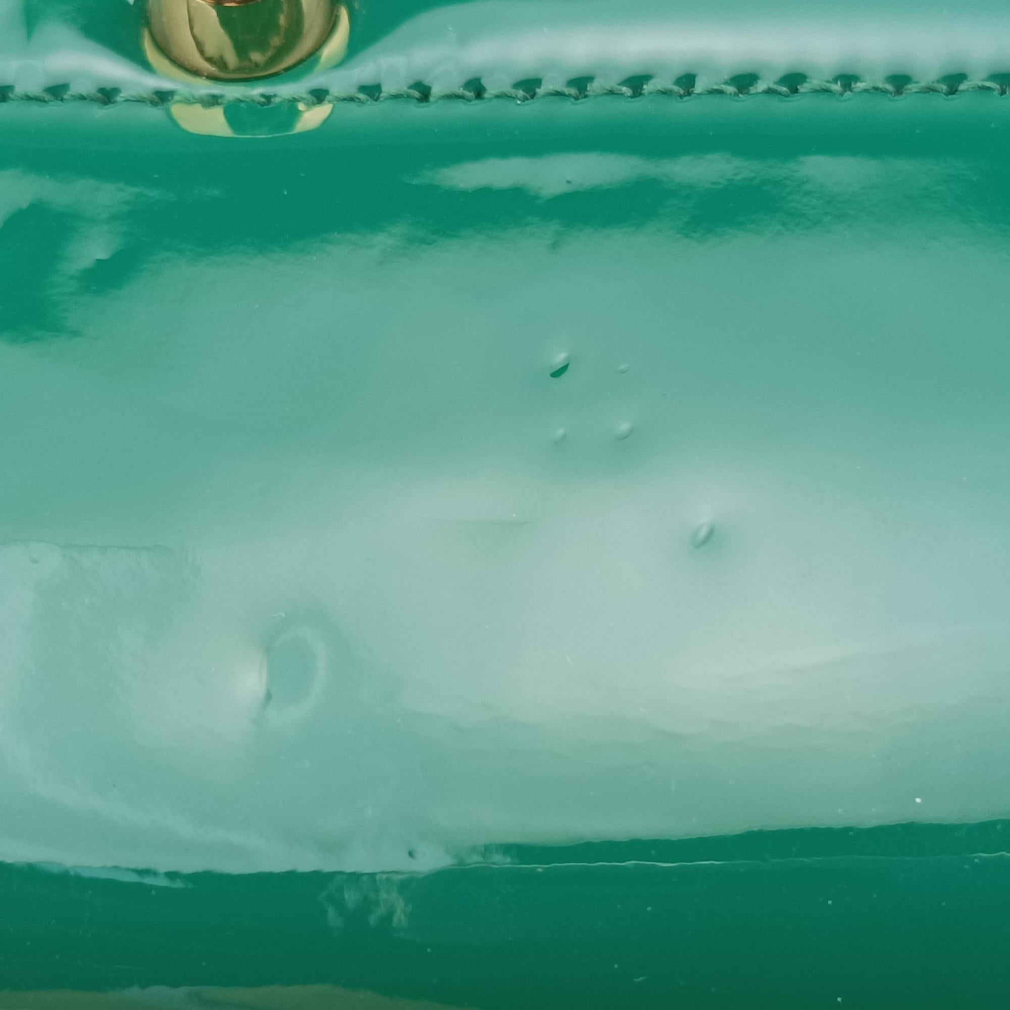 Pre-owned Gucci Sylvie Green Patent Leather 589478 shoulderbag | stylenewstar