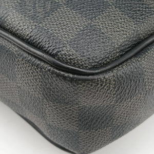 Pre-owned Louis Vuitton Porte Documents Voyage PM Noir Damier Graphite N41478 handbag | stylenewstar