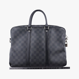 Pre-owned Louis Vuitton Porte Documents Voyage PM Noir Damier Graphite N41478 handbag | stylenewstar