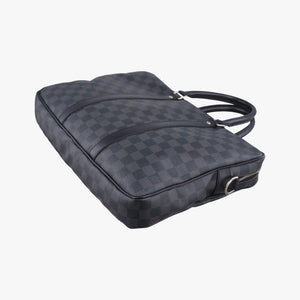 Pre-owned Louis Vuitton Porte Documents Voyage PM Noir Damier Graphite N41478 handbag | stylenewstar