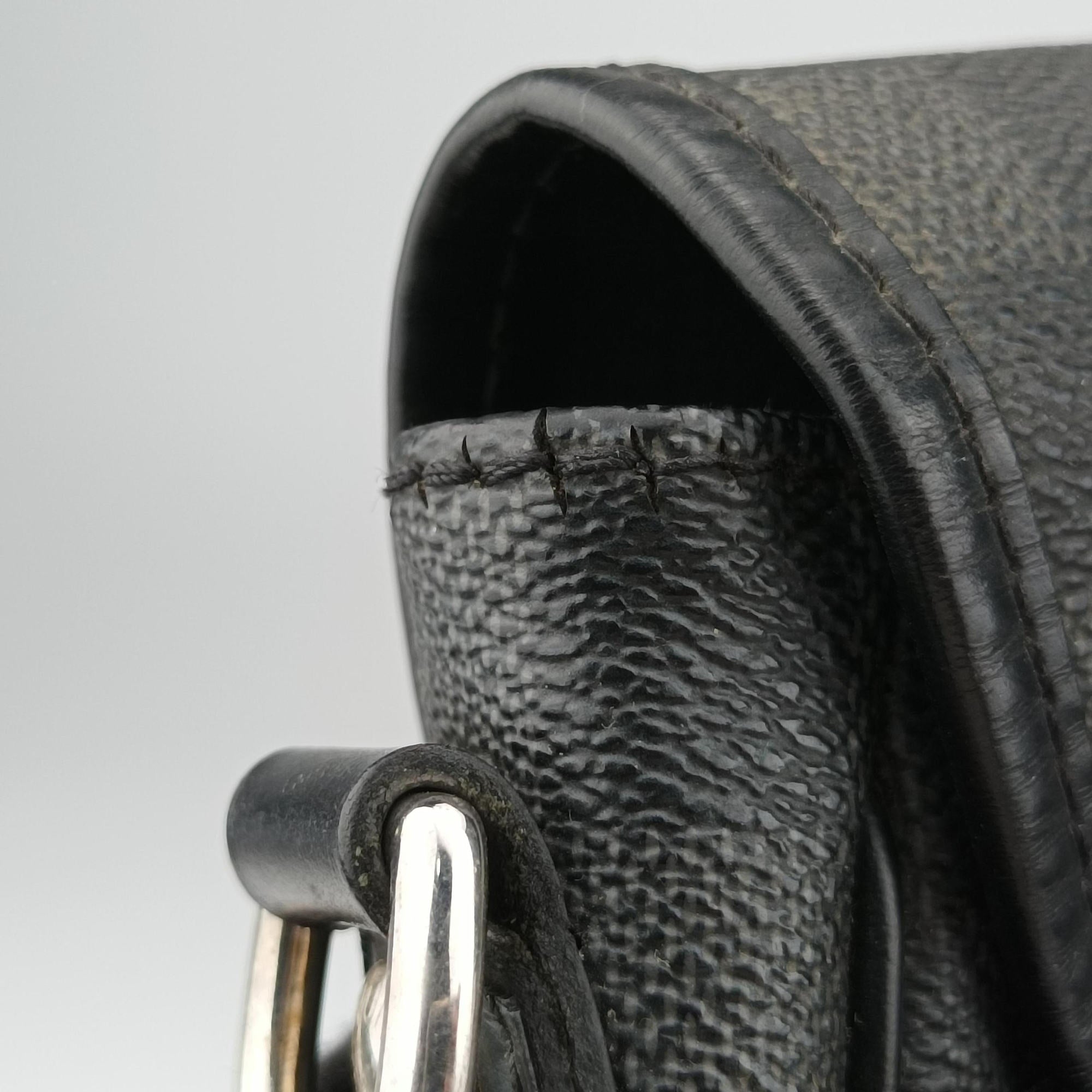 Secondhand Louis Vuitton DANIEL GM Noir Damier Graphite N58033 shoulderbag | stylenewstar