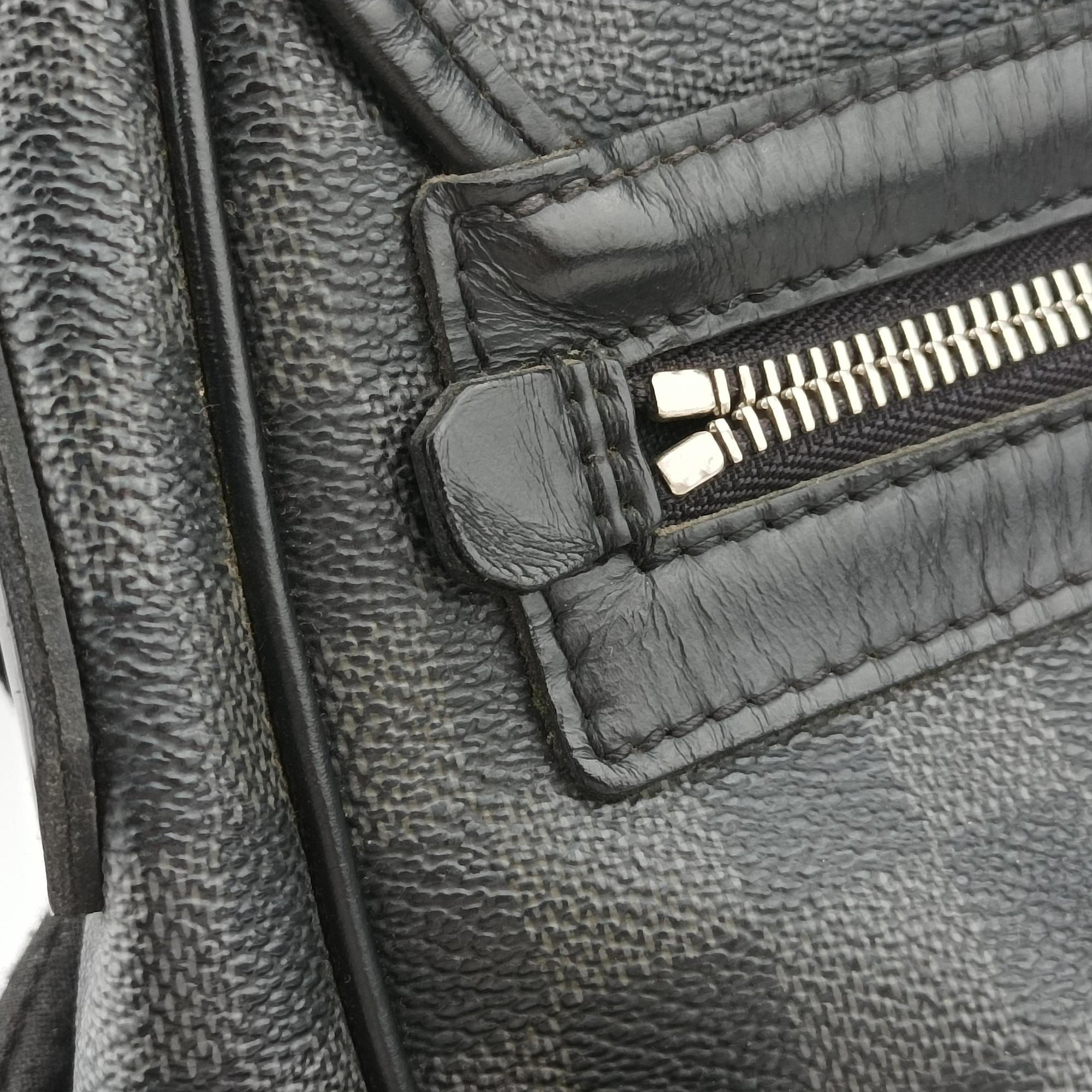Secondhand Louis Vuitton DANIEL GM Noir Damier Graphite N58033 shoulderbag | stylenewstar