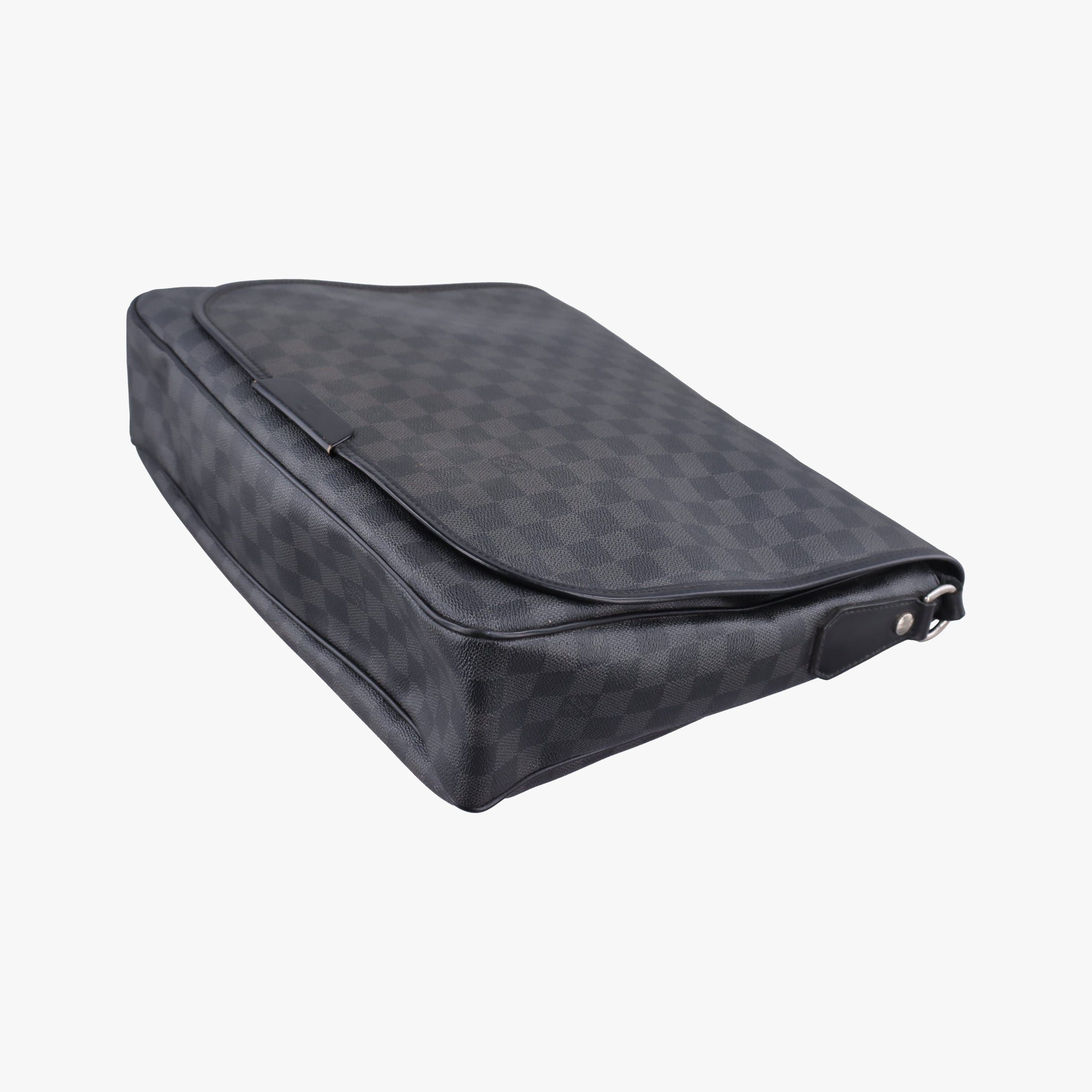Secondhand Louis Vuitton DANIEL GM Noir Damier Graphite N58033 shoulderbag | stylenewstar