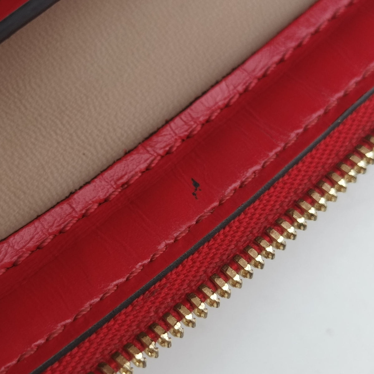 Secondhand Louis Vuitton Trunk Clutch Red Vernis M90500 shoulderbag | stylenewstar