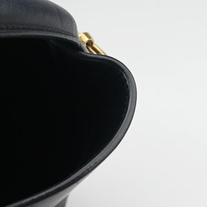 Vintage Yves Saint Laurent LE 37 bucket Black Leather 749036 shoulderbag | stylenewstar