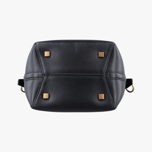 Vintage Yves Saint Laurent LE 37 bucket Black Leather 749036 shoulderbag | stylenewstar