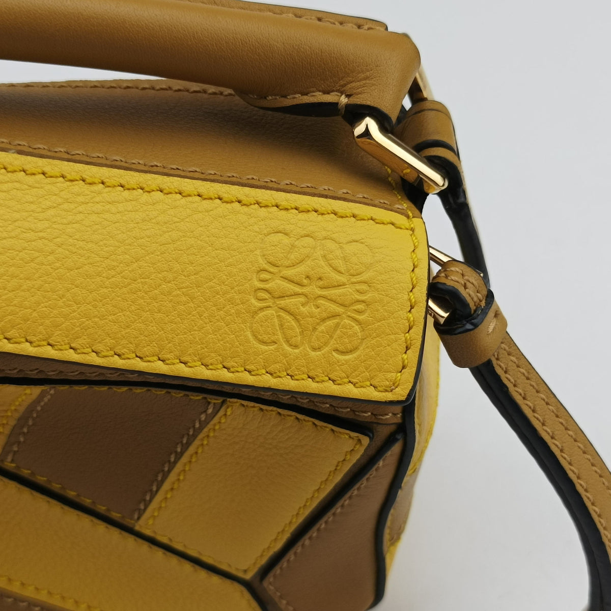 Pre-owned Loewe Puzzle　mini Yellow x Brown Leather 322 30 U95 shoulderbag | stylenewstar