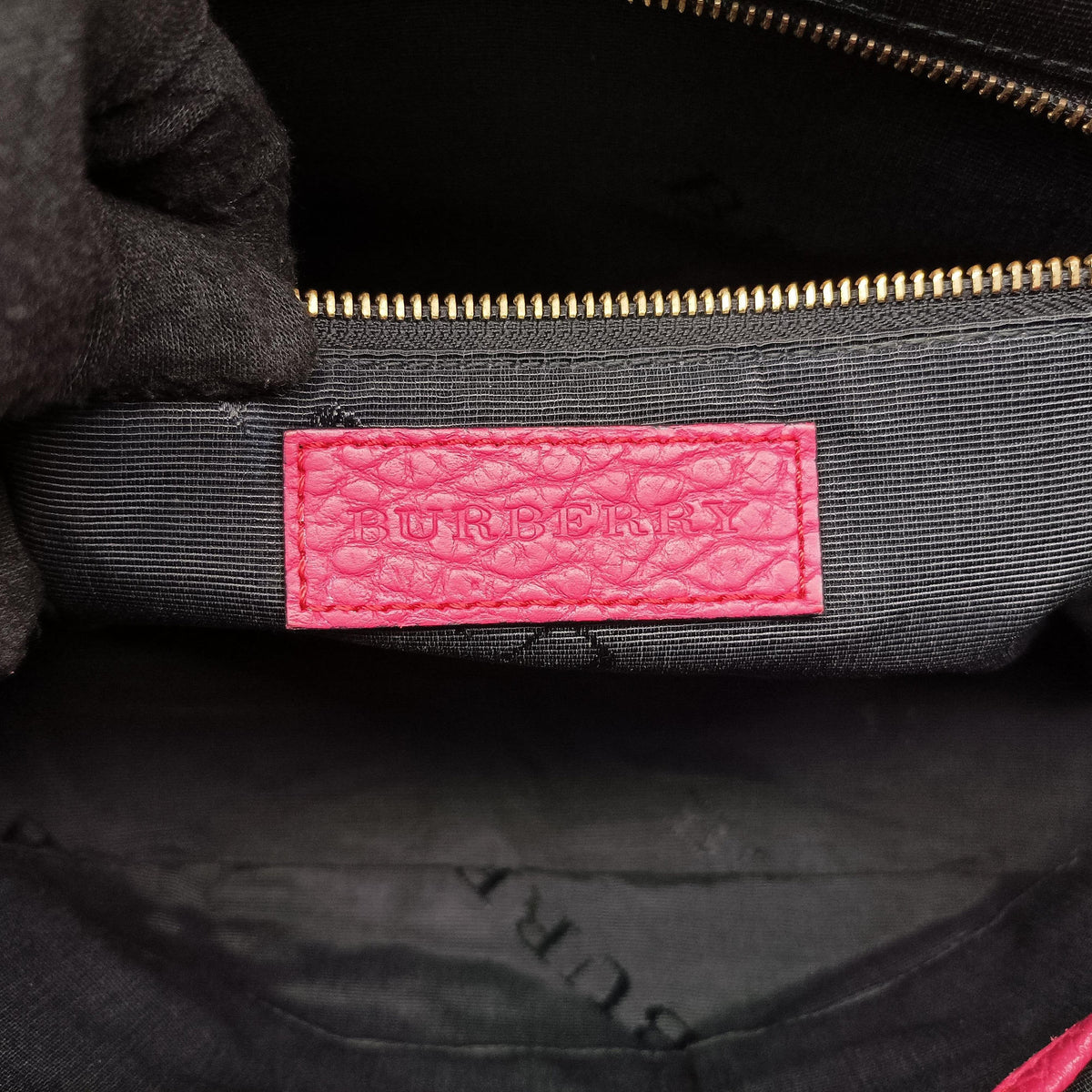 Vintage Burberry Orchard Pink Leather  handbag | stylenewstar