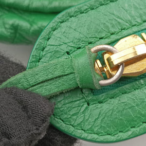 Pre-owned Balenciaga Classic City Mini Green lambskin  shoulderbag | stylenewstar