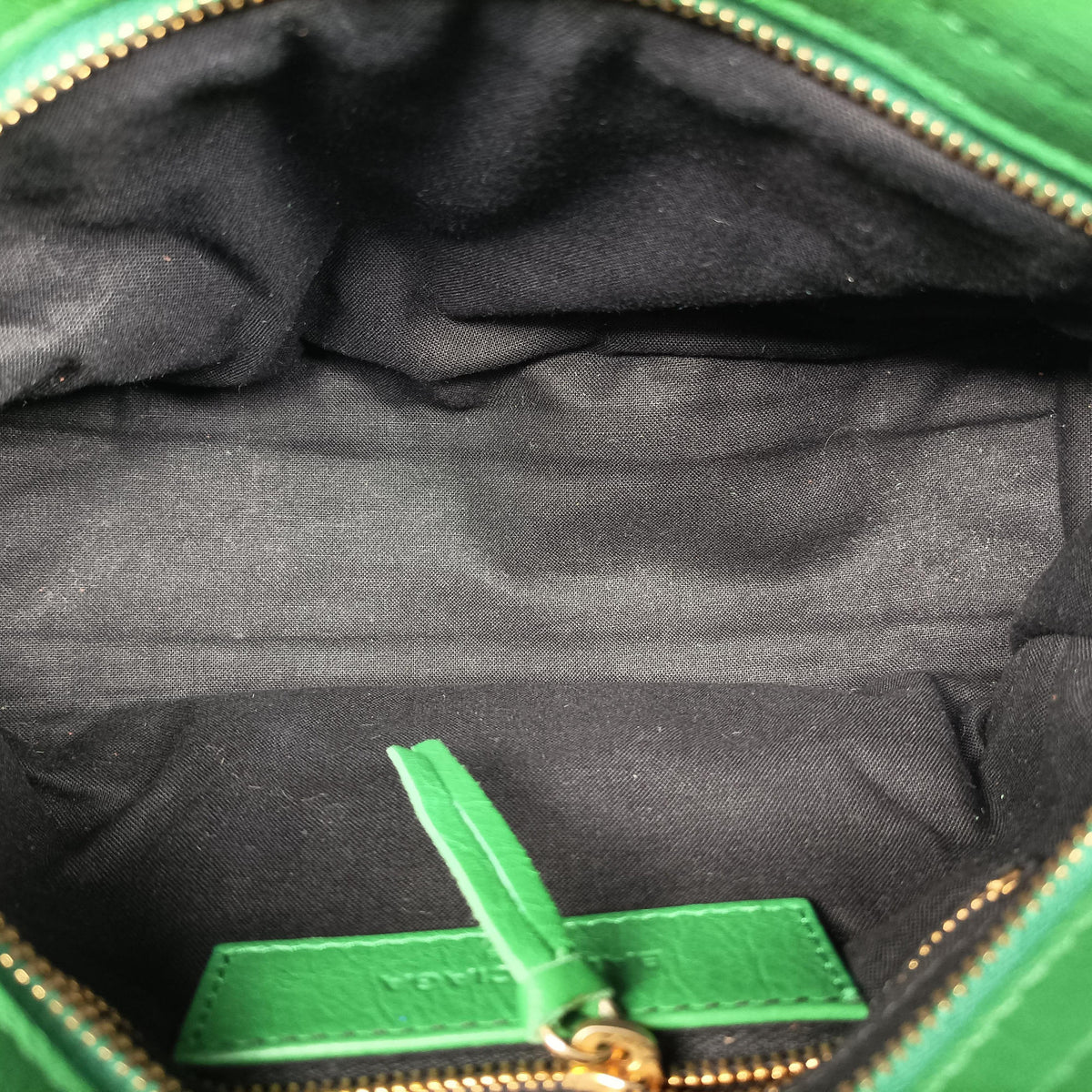 Pre-owned Balenciaga Classic City Mini Green lambskin  shoulderbag | stylenewstar
