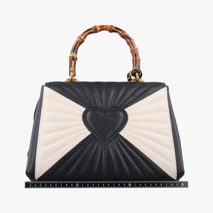 Secondhand Gucci Queen Margaret Bamboo Black×white Leather 476531 shoulderbag | stylenewstar