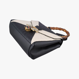 Secondhand Gucci Queen Margaret Bamboo Black×white Leather 476531 shoulderbag | stylenewstar