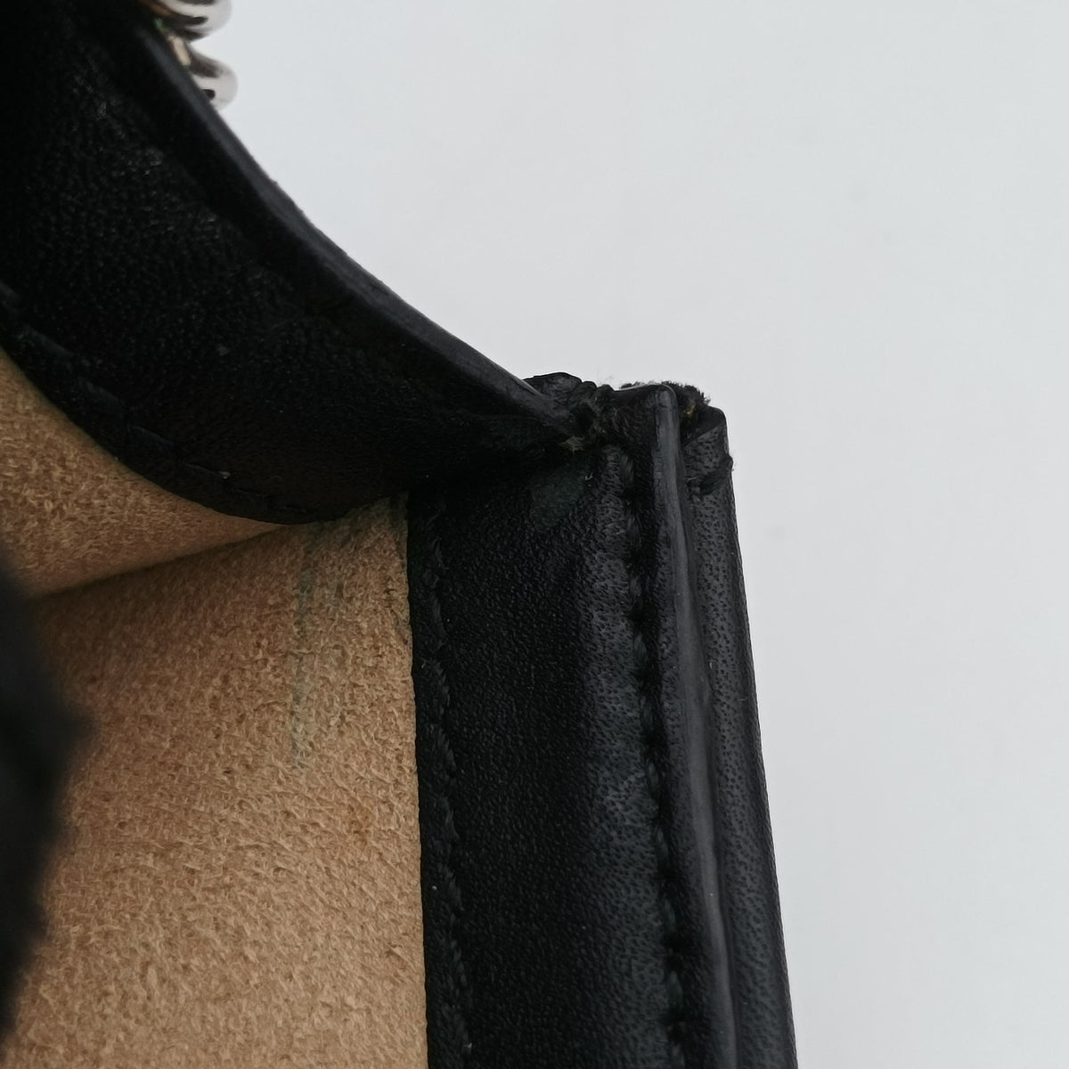 Pre-owned Gucci Dionysus Black velour 476432 shoulderbag | stylenewstar