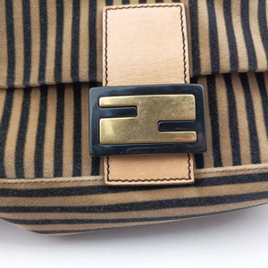 Pre-owned Fendi Mama Baguette Pequin Brown Velvet 8BR001 shoulderbag | stylenewstar